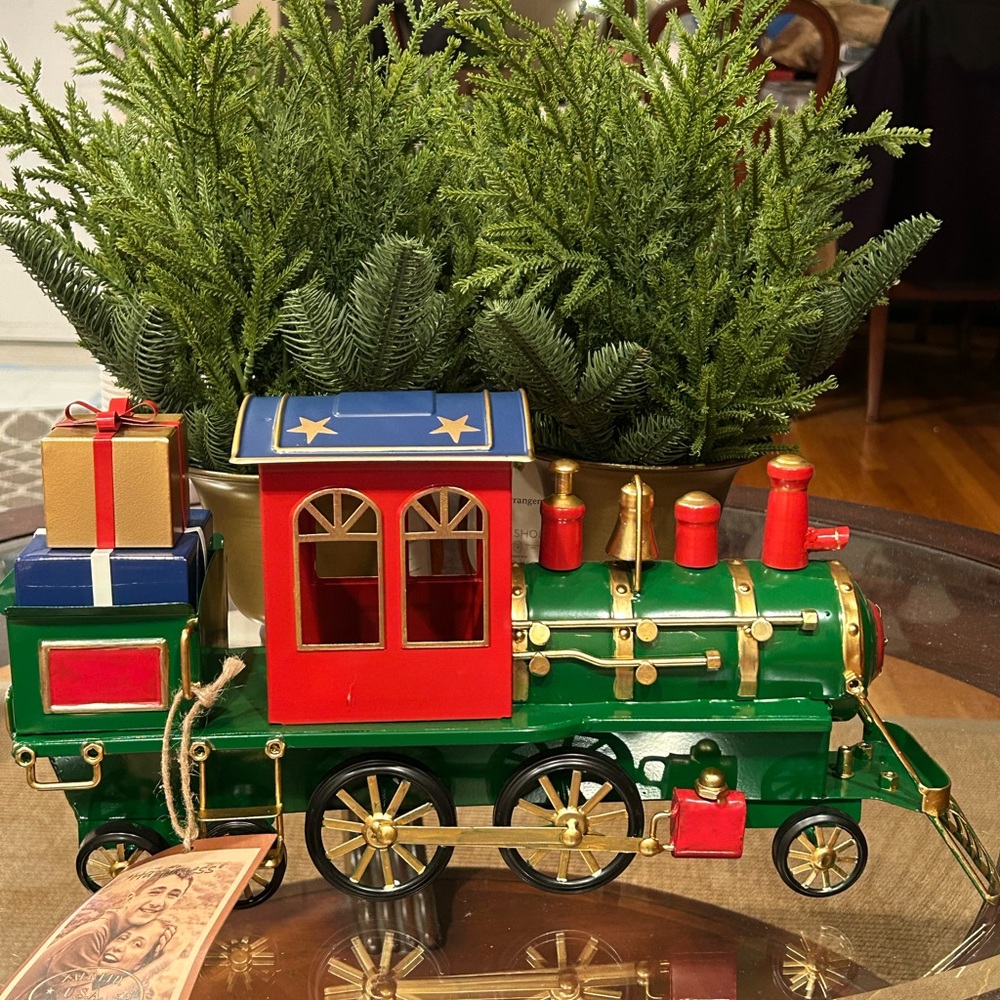 Santa’s Festive Holiday Locomotive Train
